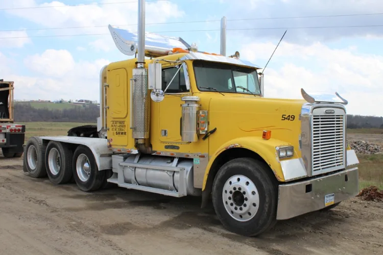 Photo #112 of BY ORDER OF US BANKRUPTCY COURT WESTERN DIVISION OF PENNSYLVANIA CASE NUMBER: 15-07066-JAD - EQUIPMENT & REAL-ESTATE OF MAJOR WATER, OIL, GAS & UTILITY SERVICE PROVIDER: PUMPING & FRACKING EQUIPMENT, EXCAVATION & EARTH MOVING EQUIPMENT, TRUCKS & TRAILERS,