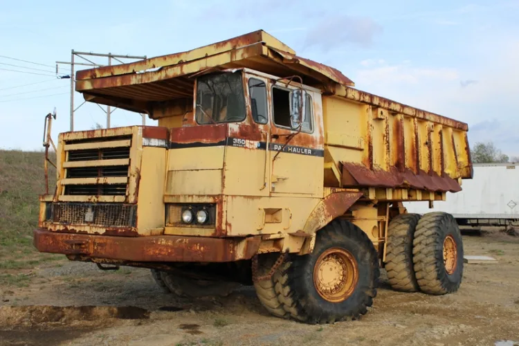 Photo #153 of BY ORDER OF US BANKRUPTCY COURT WESTERN DIVISION OF PENNSYLVANIA CASE NUMBER: 15-07066-JAD - EQUIPMENT & REAL-ESTATE OF MAJOR WATER, OIL, GAS & UTILITY SERVICE PROVIDER: PUMPING & FRACKING EQUIPMENT, EXCAVATION & EARTH MOVING EQUIPMENT, TRUCKS & TRAILERS,