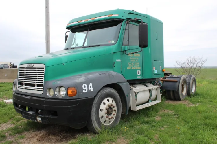 Photo #178 of BY ORDER OF US BANKRUPTCY COURT WESTERN DIVISION OF PENNSYLVANIA CASE NUMBER: 15-07066-JAD - EQUIPMENT & REAL-ESTATE OF MAJOR WATER, OIL, GAS & UTILITY SERVICE PROVIDER: PUMPING & FRACKING EQUIPMENT, EXCAVATION & EARTH MOVING EQUIPMENT, TRUCKS & TRAILERS,