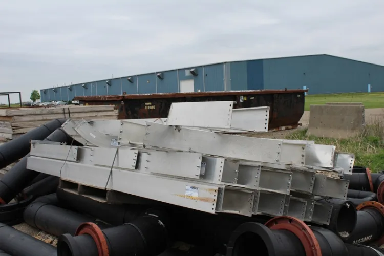 Photo #216 of BY ORDER OF US BANKRUPTCY COURT WESTERN DIVISION OF PENNSYLVANIA CASE NUMBER: 15-07066-JAD - EQUIPMENT & REAL-ESTATE OF MAJOR WATER, OIL, GAS & UTILITY SERVICE PROVIDER: PUMPING & FRACKING EQUIPMENT, EXCAVATION & EARTH MOVING EQUIPMENT, TRUCKS & TRAILERS,