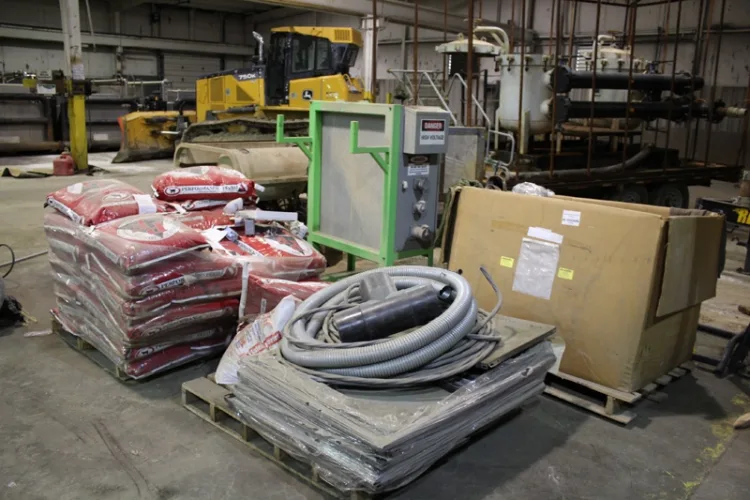 Photo #270 of BY ORDER OF US BANKRUPTCY COURT WESTERN DIVISION OF PENNSYLVANIA CASE NUMBER: 15-07066-JAD - EQUIPMENT & REAL-ESTATE OF MAJOR WATER, OIL, GAS & UTILITY SERVICE PROVIDER: PUMPING & FRACKING EQUIPMENT, EXCAVATION & EARTH MOVING EQUIPMENT, TRUCKS & TRAILERS,