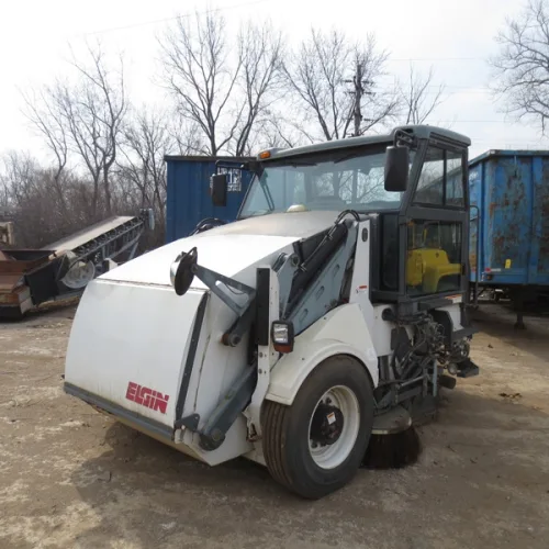Photo #5 of PURE METAL RECYCLING SHORT NOTICE SALE - 48' FRUEHAUF & LUFKIN DRY TRAILERS, DIERZEN DUMP TRAILER, OVER 60 MEDIUM & LARGE LUGGER BOXES & MORE