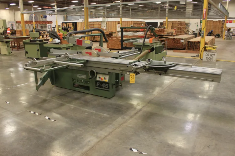 Photo #18 of WOODWORKING AND ROLLING STOCK ASSETS SURPLUS TO THE ONGOING OPERATIONS OF SOUTHWEST CARPENTERS TRAINING FUND
