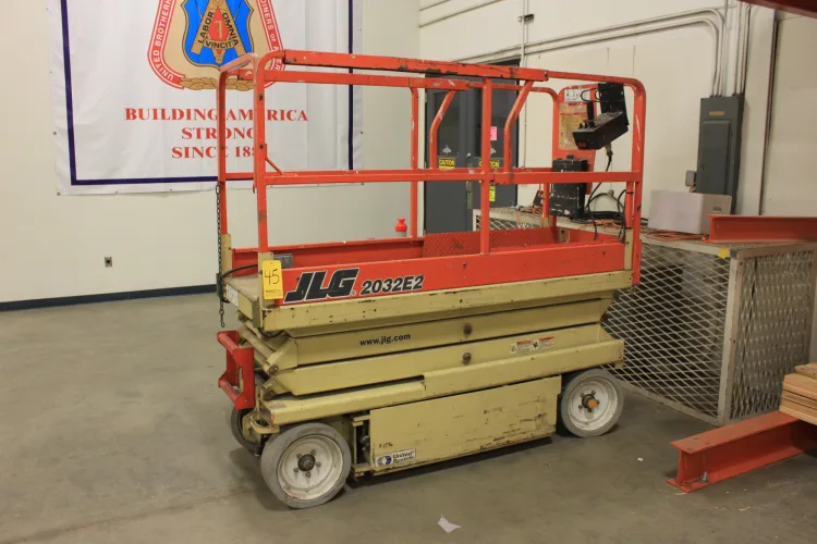 Photo #22 of WOODWORKING AND ROLLING STOCK ASSETS SURPLUS TO THE ONGOING OPERATIONS OF SOUTHWEST CARPENTERS TRAINING FUND