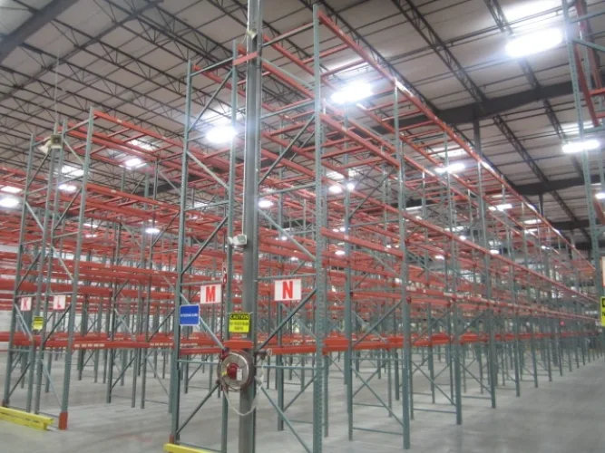 Photo #3 of APPROX. (640) SECTIONS OF INTERLAKE 30 TEARDROP PALLET RACKING & GRAVITY FLOW RACKING, INCLINE & DECLINE BELTED & POWERED ROLLER CONVEYORS, (10) CROWN ORDER PICKERS, REACH TRUCKS & ELECTRIC TRUCKS, (9) VARIOUS BATTERY CHARGERS & SPARE BATTERIES & MUCH