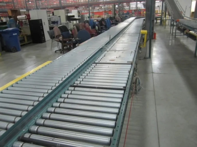 Photo #28 of APPROX. (640) SECTIONS OF INTERLAKE 30 TEARDROP PALLET RACKING & GRAVITY FLOW RACKING, INCLINE & DECLINE BELTED & POWERED ROLLER CONVEYORS, (10) CROWN ORDER PICKERS, REACH TRUCKS & ELECTRIC TRUCKS, (9) VARIOUS BATTERY CHARGERS & SPARE BATTERIES & MUCH