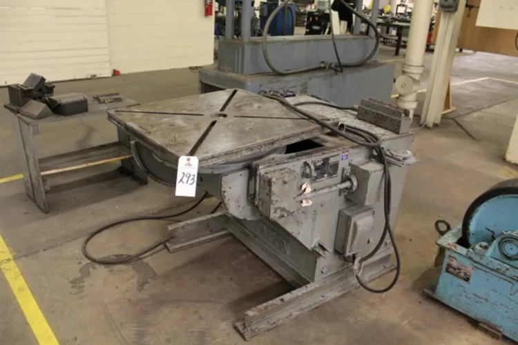 Photo #81 of WELDING EQUIPMENT - POWER TANK TURNING ROLLS & IDLERS, WELDING POSITIONERS & MANIPULATORS. 40-800 TON CAPACITY - ARONSON, RANSOME, PANDJIRIS, UNIQUE & CULLEN FREISTEDT