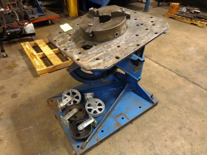 Photo #82 of WELDING EQUIPMENT - POWER TANK TURNING ROLLS & IDLERS, WELDING POSITIONERS & MANIPULATORS. 40-800 TON CAPACITY - ARONSON, RANSOME, PANDJIRIS, UNIQUE & CULLEN FREISTEDT