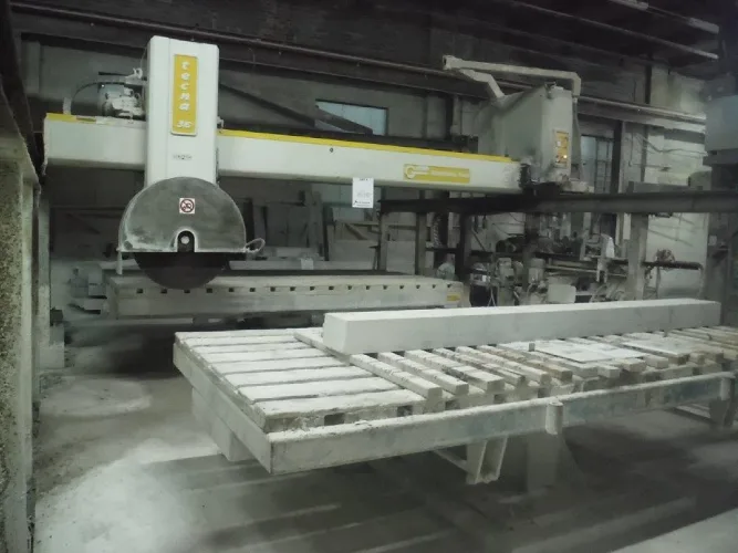 Photo #4 of CUTTING, POLISHING, CARVING, BRICK BAKING TUMBLER MACHINERY & EQUIPMENT OF A MAJOR NATURAL STONE TRANSFORMATION PLANT - MACONNERIE JAVELCO INC