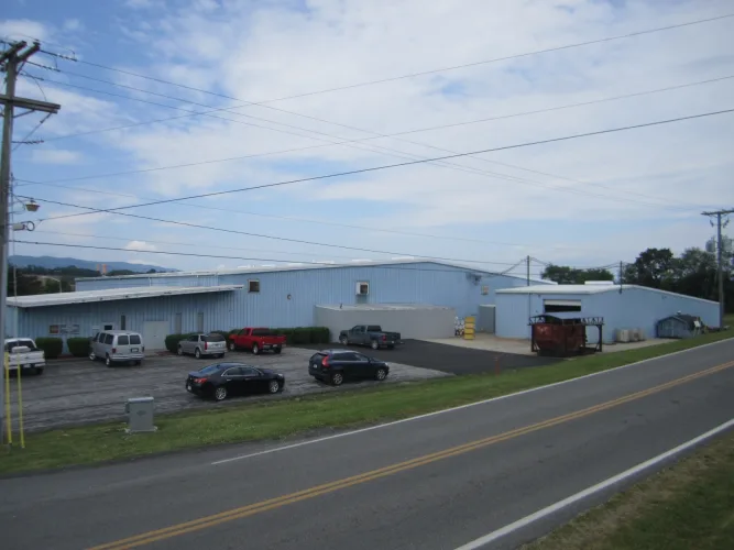 Photo #106 of COMPLETE CNC MACHINING & GEAR FACILITY & REAL ESTATE, FEATURING: BOURN & KOCH, G&E, FELLOWS, LEES BRADNER & BARBER COLMAN GEAR EQUIPMENT, COMET, OKUMA & CINCINNATI CNC VMC'S & HMC'S, MAZAK, OKUMA & CINCINNATI CNC TURNING CENTERS, MAZAK & HEYLIGENSTAEDT