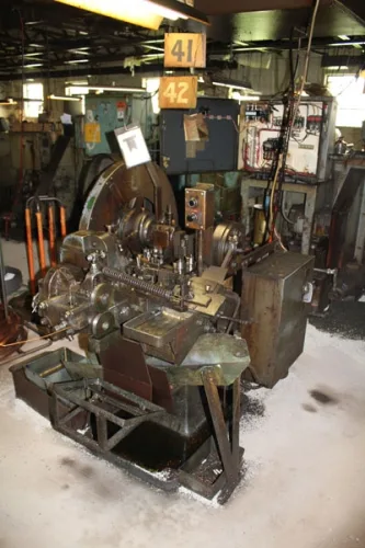Photo #20 of CARLO SALVI HIGH SPEED RF SERIES HEADERS, NAKASHIMADA 2 DIE 3 BLOW COLD HEADER, ASAHI OKUMA 2 DIE 2 BLOW COLD HEADER, NATIONAL HIGH SPEED HEADERS, NATIONAL 5 DIE 6 STATION COLD FORMER, WATERBURY FARREL TUBULAR RIVET HEADERS, SNOW & UNIVERSAL DRILLERS,