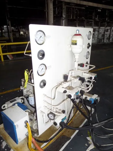Photo #107 of CARLO SALVI HIGH SPEED RF SERIES HEADERS, NAKASHIMADA 2 DIE 3 BLOW COLD HEADER, ASAHI OKUMA 2 DIE 2 BLOW COLD HEADER, NATIONAL HIGH SPEED HEADERS, NATIONAL 5 DIE 6 STATION COLD FORMER, WATERBURY FARREL TUBULAR RIVET HEADERS, SNOW & UNIVERSAL DRILLERS,