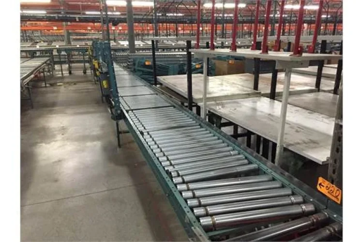 Photo #6 of SHORT NOTICE SALE - WAREHOUSE RACKING, FORKLIFTS, PALLET JACKS AND OFFICE AUCTION