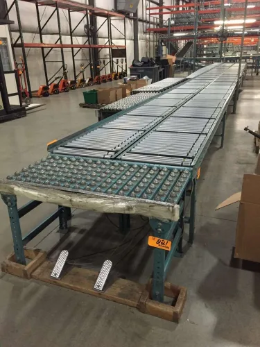 Photo #16 of SHORT NOTICE SALE - WAREHOUSE RACKING, FORKLIFTS, PALLET JACKS AND OFFICE AUCTION