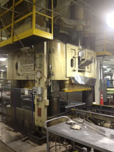 Photo #3 of AUCTION POSTPONED DUE TO PENDING GOING CONCERN ENTIRETY SALE - MITSUBISHI MOTORS