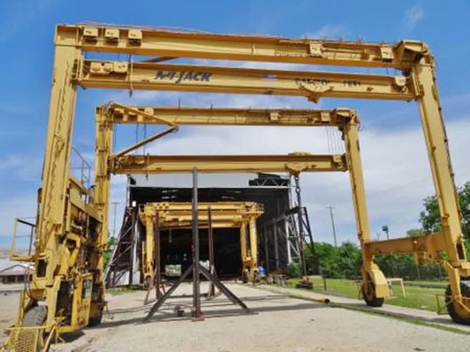 Photo #15 of MAJOR FORMER AUTOMOTIVE STAMPING FACILITY - 28 PRESSES UP TO 5000 TONS, TRANSFER, DOUBLE ACTION, STRAIGHT SIDE, FOUR POST, BLANKING, DOUBLE & SINGLE CRANK GAP FRAME & POWDER COMPACTION PRESSES, BRIDGE CRANES UP TO 80 TONS, MOBILE GANTRY CRANES, UTICA