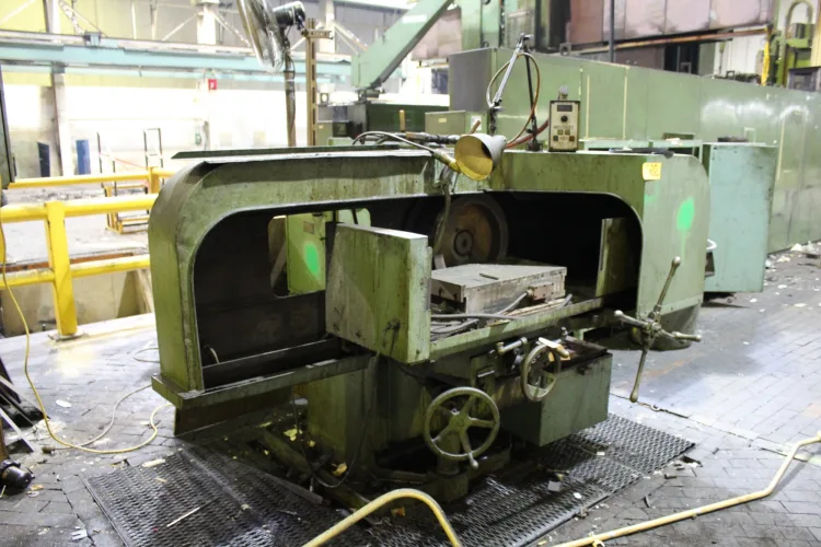 Photo #18 of MAJOR FORMER AUTOMOTIVE STAMPING FACILITY - 28 PRESSES UP TO 5000 TONS, TRANSFER, DOUBLE ACTION, STRAIGHT SIDE, FOUR POST, BLANKING, DOUBLE & SINGLE CRANK GAP FRAME & POWDER COMPACTION PRESSES, BRIDGE CRANES UP TO 80 TONS, MOBILE GANTRY CRANES, UTICA