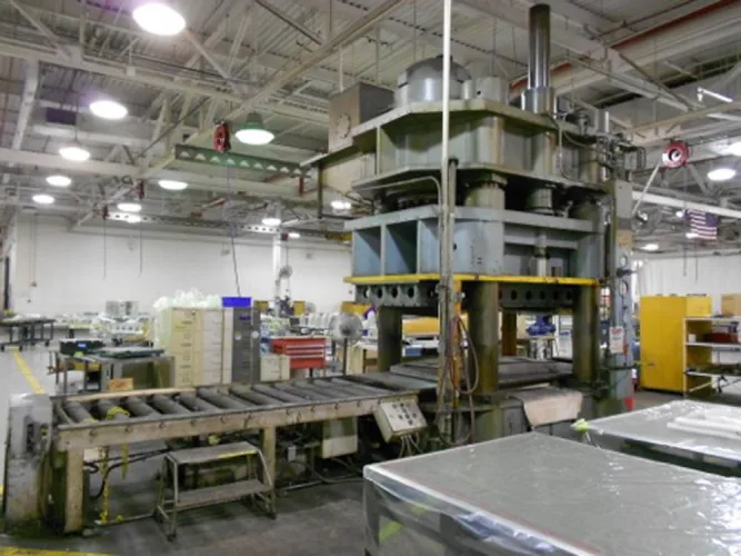 Photo #29 of MAJOR FORMER AUTOMOTIVE STAMPING FACILITY - 28 PRESSES UP TO 5000 TONS, TRANSFER, DOUBLE ACTION, STRAIGHT SIDE, FOUR POST, BLANKING, DOUBLE & SINGLE CRANK GAP FRAME & POWDER COMPACTION PRESSES, BRIDGE CRANES UP TO 80 TONS, MOBILE GANTRY CRANES, UTICA