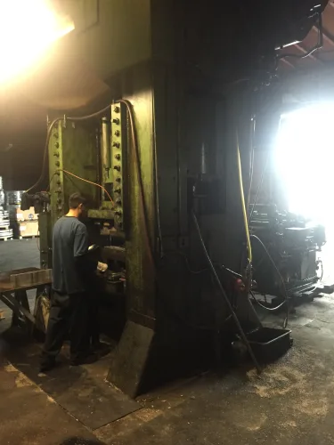 Photo #69 of GOLDEN STATE TOOL & DIE - COMPLETE TOOL & DIE SHOP, METAL STAMPING UP TO 800 TON CAPACITY, FEATURING: 800-TON CLEARING & 400 TON MINSTER KNUCKLE PRESSES,  UP TO 400 TON STRAIGHT SIDE, OBI, GAP FRAME STAMPING PRESSES, COMPLETE TOOL ROOM, ROLLING STOCK &