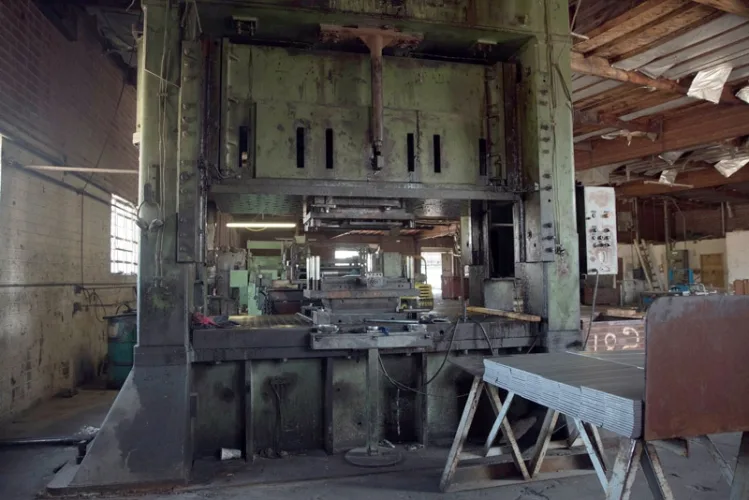 Photo #108 of GOLDEN STATE TOOL & DIE - COMPLETE TOOL & DIE SHOP, METAL STAMPING UP TO 800 TON CAPACITY, FEATURING: 800-TON CLEARING & 400 TON MINSTER KNUCKLE PRESSES,  UP TO 400 TON STRAIGHT SIDE, OBI, GAP FRAME STAMPING PRESSES, COMPLETE TOOL ROOM, ROLLING STOCK &