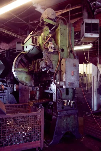 Photo #115 of GOLDEN STATE TOOL & DIE - COMPLETE TOOL & DIE SHOP, METAL STAMPING UP TO 800 TON CAPACITY, FEATURING: 800-TON CLEARING & 400 TON MINSTER KNUCKLE PRESSES,  UP TO 400 TON STRAIGHT SIDE, OBI, GAP FRAME STAMPING PRESSES, COMPLETE TOOL ROOM, ROLLING STOCK &