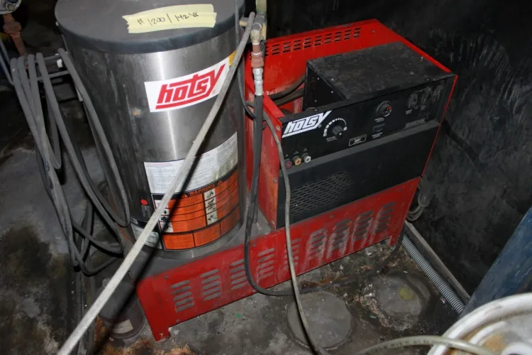 Photo #87 of FORMERLY OF MAC INC. - (2010) ACCURSHEAR & PIRANHA SHEARS, 100 TON HTC PRESS BRAKE, 50 TON GREENERD HYD PRESS, BERTSCH NO. 7 ROLL, TIMESAVER, CHEVALIER, & JONES & SHIPMAN GRINDERS, HYD-MECH, ELLIS, SCOTCHMAN, AMADA & SOCO SAWS, WELDERS & PLASMA CUTTER,