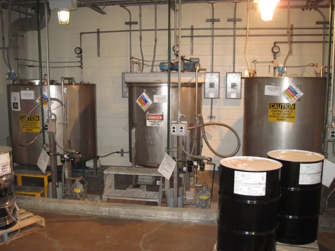 Photo #18 of SURPLUS ASSETS TO THE ONGOING OPERATIONS OF THE CLOROX COMPANY - MACHINE SHOP, LARGE QUANTITY OF SPARE PARTS, S/S & FIBERGLASS TANKS, PEARSON CASE PACKER, TENNANT FLOOR SCRUBBERS, LAB EQUIPMENT, PALLET RACKING & MORE