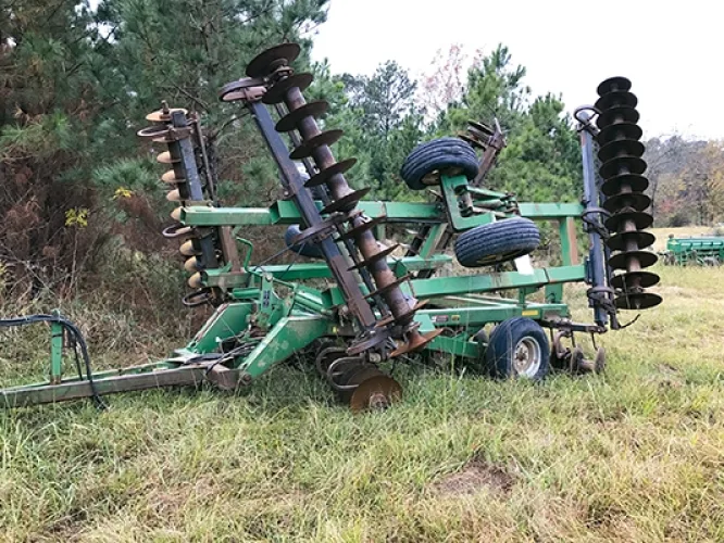 Photo #4 of DELTA AG GROUP, LLC - FEATURING EXCELLENT WELL MAINTAINED LATE MODEL FARM EQUIPMENT