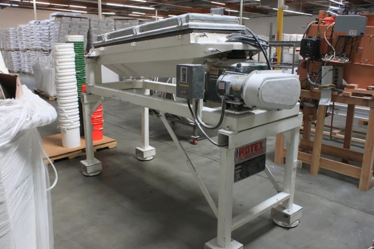Photo #14 of SURPLUS ASSETS FROM A MAJOR SUGAR PROCESSOR & PACKAGER - SCREW AUGER CONVEYORS, MACON SIFTERS, BLENDER, METAL DETECTORS, CHOICE BAGGING OPEN MOUTH BAG FILLER, FISCHBEIN BAG SEALER, SUGAR LINE & MORE