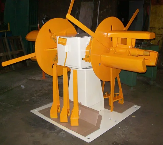 Photo #2 of PLANET MACHINERY WAREHOUSE CLOSING AT THE END OF THE YEAR - MUST SELL: BLISS, CLEARING, SCHMID & MINSTER PRESSES, BRADBURY & MAPLEWOOD ROLL FORMERS, COIL FEED EQUIPMENT & MORE...