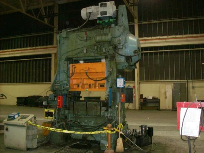 Photo #7 of PLANET MACHINERY WAREHOUSE CLOSING AT THE END OF THE YEAR - MUST SELL: BLISS, CLEARING, SCHMID & MINSTER PRESSES, BRADBURY & MAPLEWOOD ROLL FORMERS, COIL FEED EQUIPMENT & MORE...