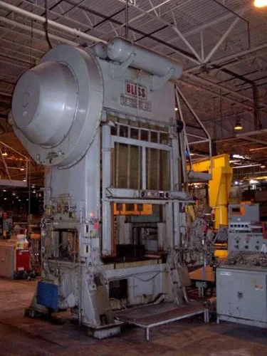 Photo #16 of PLANET MACHINERY WAREHOUSE CLOSING AT THE END OF THE YEAR - MUST SELL: BLISS, CLEARING, SCHMID & MINSTER PRESSES, BRADBURY & MAPLEWOOD ROLL FORMERS, COIL FEED EQUIPMENT & MORE...