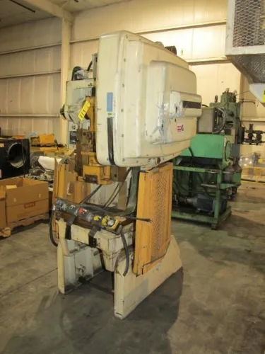 Photo #20 of PLANET MACHINERY WAREHOUSE CLOSING AT THE END OF THE YEAR - MUST SELL: BLISS, CLEARING, SCHMID & MINSTER PRESSES, BRADBURY & MAPLEWOOD ROLL FORMERS, COIL FEED EQUIPMENT & MORE...