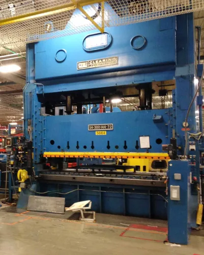 Photo #33 of PLANET MACHINERY WAREHOUSE CLOSING AT THE END OF THE YEAR - MUST SELL: BLISS, CLEARING, SCHMID & MINSTER PRESSES, BRADBURY & MAPLEWOOD ROLL FORMERS, COIL FEED EQUIPMENT & MORE...