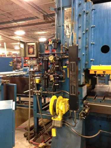 Photo #40 of PLANET MACHINERY WAREHOUSE CLOSING AT THE END OF THE YEAR - MUST SELL: BLISS, CLEARING, SCHMID & MINSTER PRESSES, BRADBURY & MAPLEWOOD ROLL FORMERS, COIL FEED EQUIPMENT & MORE...
