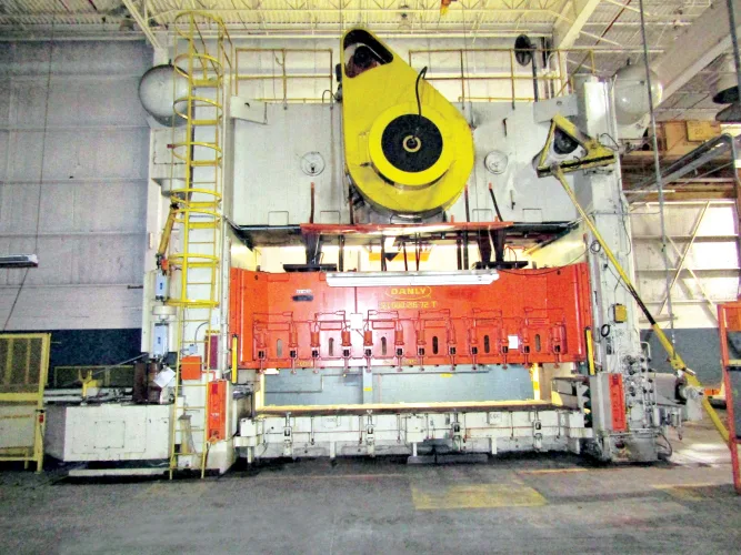 Photo #2 of NO LONGER REQUIRED IN THE CONTINUING OPERATIONS OF WHIRLPOOL: (26) MINSTER, DANLY, VERSON, NIAGARA, BLISS STAMPING PRESSES UP TO 600-TON, FEED LINES, TISHKEN, MAPLEWOOD, BRADBURY, METFORM, PRO ECO & MORE ROLLFORMING LINES, DAHLSTROM CUT TO LENGTH LINE,
