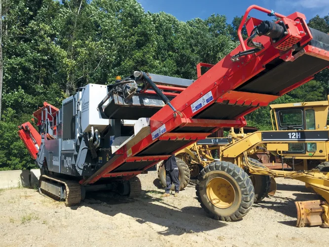 Photo #25 of BY THE ORDER OF THE SECURED LESSOR, UTICA LEASCO - FACCHINA CONSTRUCTION COMPANY, MULTI-MILLION DOLLAR PROFESSIONALLY MAINTAINED LATE MODEL AS NEW AS 2015 CONSTRUCTION EQUIPMENT