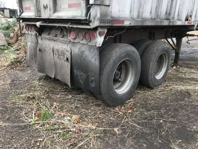 Photo #19 of GEERLINGS INC - CONSTRUCTION EQUIPMENT, VEHICLES, TRACTORS, TRAILERS, DUMP TRUCKS, DOZER AND MORE