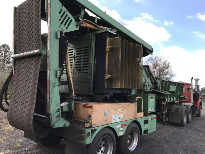 Photo #31 of GEERLINGS INC - CONSTRUCTION EQUIPMENT, VEHICLES, TRACTORS, TRAILERS, DUMP TRUCKS, DOZER AND MORE