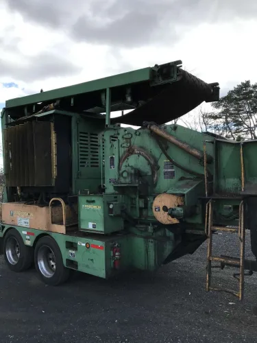 Photo #33 of GEERLINGS INC - CONSTRUCTION EQUIPMENT, VEHICLES, TRACTORS, TRAILERS, DUMP TRUCKS, DOZER AND MORE