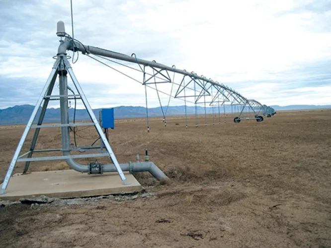 Photo #3 of FARM EQUIPMENT OF KINGMAN FARMS, LLC, INCLUDING (23) 2014 VALLEY SPRINKLERS 8000 SERIES CENTER IRRIGATION PIVOTS, WELL DRILLING & IRRIGATION EQUIPMENT, 2012 KOMATSU EXCAVATOR, SERVICE & FUEL TRUCKS