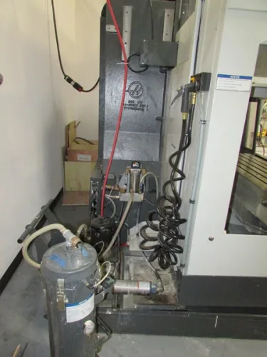 Photo #7 of SHORT NOTICE SALE - CHEVALIER, DMC & JONES & SHIPMAN GRINDERS, HAAS VERTICAL MILL, TRAK MILLING MACHINE, WR WELLS, CLAUSING & WELLSAW BAND SAWS, VALUE MASTER LATHE, ROLLING STOCK & MORE