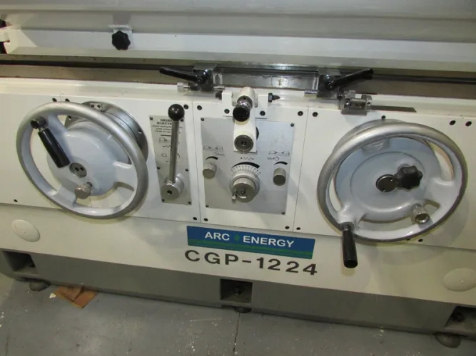 Photo #43 of SHORT NOTICE SALE - CHEVALIER, DMC & JONES & SHIPMAN GRINDERS, HAAS VERTICAL MILL, TRAK MILLING MACHINE, WR WELLS, CLAUSING & WELLSAW BAND SAWS, VALUE MASTER LATHE, ROLLING STOCK & MORE