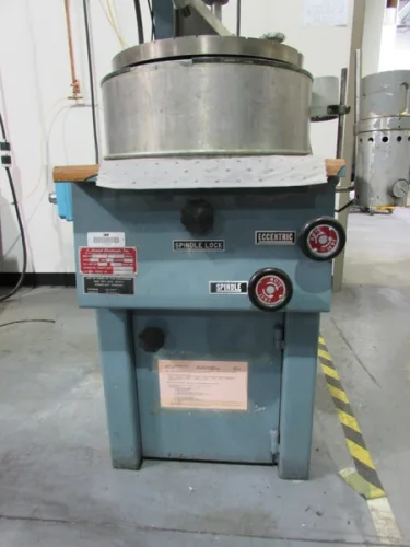 Photo #82 of SHORT NOTICE SALE - CHEVALIER, DMC & JONES & SHIPMAN GRINDERS, HAAS VERTICAL MILL, TRAK MILLING MACHINE, WR WELLS, CLAUSING & WELLSAW BAND SAWS, VALUE MASTER LATHE, ROLLING STOCK & MORE