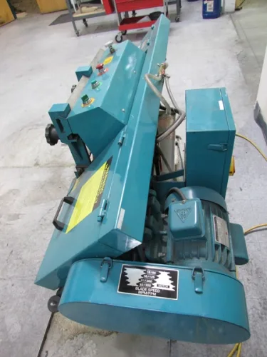 Photo #103 of SHORT NOTICE SALE - CHEVALIER, DMC & JONES & SHIPMAN GRINDERS, HAAS VERTICAL MILL, TRAK MILLING MACHINE, WR WELLS, CLAUSING & WELLSAW BAND SAWS, VALUE MASTER LATHE, ROLLING STOCK & MORE