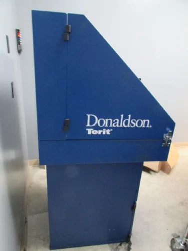 Photo #136 of SHORT NOTICE SALE - CHEVALIER, DMC & JONES & SHIPMAN GRINDERS, HAAS VERTICAL MILL, TRAK MILLING MACHINE, WR WELLS, CLAUSING & WELLSAW BAND SAWS, VALUE MASTER LATHE, ROLLING STOCK & MORE