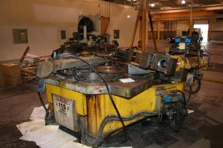 Photo #25 of ONLINE AUCTION!