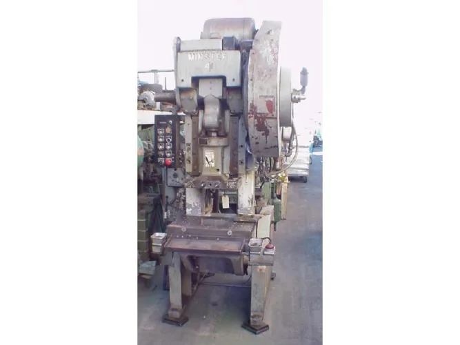 Photo #102 of BANK OWNED EQUIPMENT TO BE AUCTIONED, MOVED TO WAREHOUSE FOR CONVENIENCE OF SALE - FEATURING: COMPRESSORS/DRYERS, BEADERS, BLAST CLEANING EQUIPMENT, BORING MILLS, PRESS BRAKES, COLD FORMERS, GRINDERS, PRESSES, LATHES, ROLLFORMERS & MUCH MORE