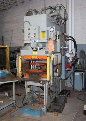 Photo #127 of BANK OWNED EQUIPMENT TO BE AUCTIONED, MOVED TO WAREHOUSE FOR CONVENIENCE OF SALE - FEATURING: COMPRESSORS/DRYERS, BEADERS, BLAST CLEANING EQUIPMENT, BORING MILLS, PRESS BRAKES, COLD FORMERS, GRINDERS, PRESSES, LATHES, ROLLFORMERS & MUCH MORE