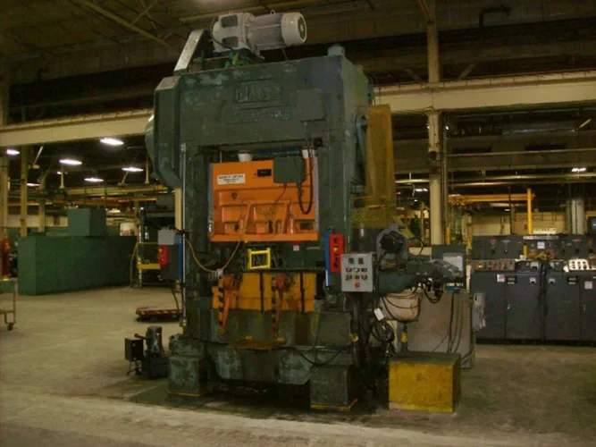 Photo #140 of BANK OWNED EQUIPMENT TO BE AUCTIONED, MOVED TO WAREHOUSE FOR CONVENIENCE OF SALE - FEATURING: COMPRESSORS/DRYERS, BEADERS, BLAST CLEANING EQUIPMENT, BORING MILLS, PRESS BRAKES, COLD FORMERS, GRINDERS, PRESSES, LATHES, ROLLFORMERS & MUCH MORE